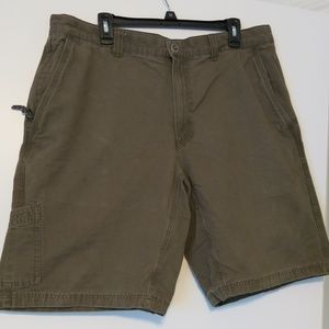 Men's Columbia Olive Green Shorts Size 38
